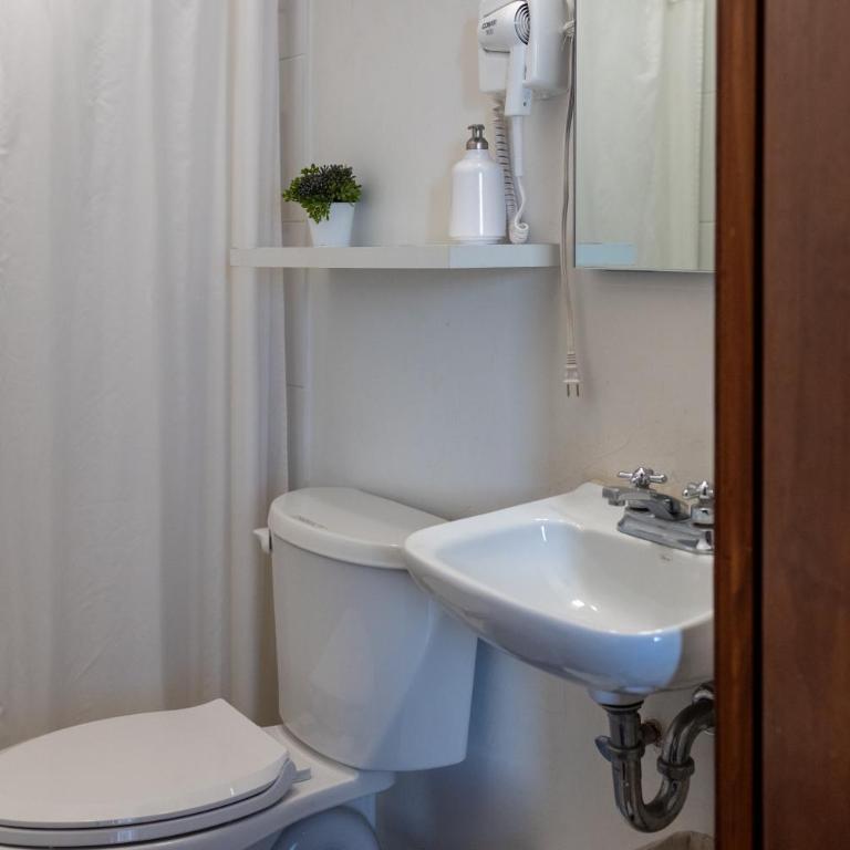 Casa Araiza - Double Room - 8