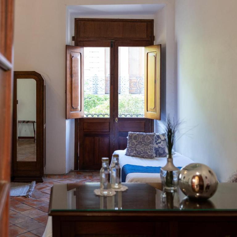Casa Araiza - Quadruple Room with Private Bathroom - 10
