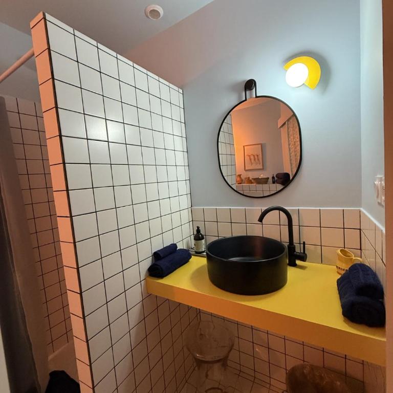 Appartement ARTY avec patio - Apartment mit 1 Schlafzimmer - 16