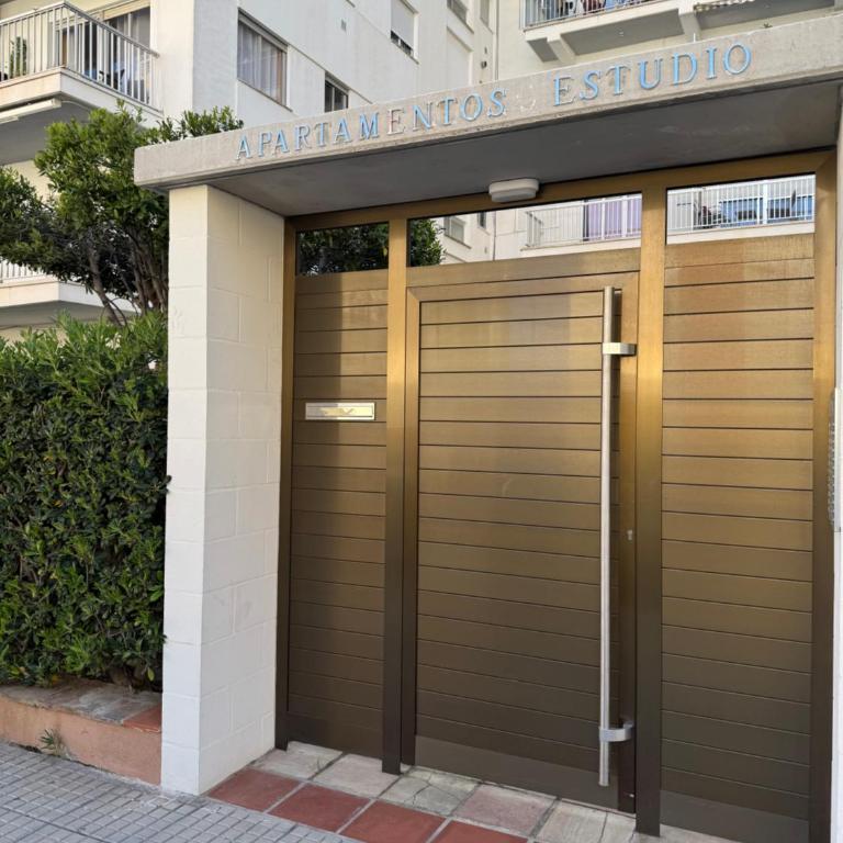 Lovely family apartment 2 min. from the beach - Apartamento de 1 dormitorio - 29