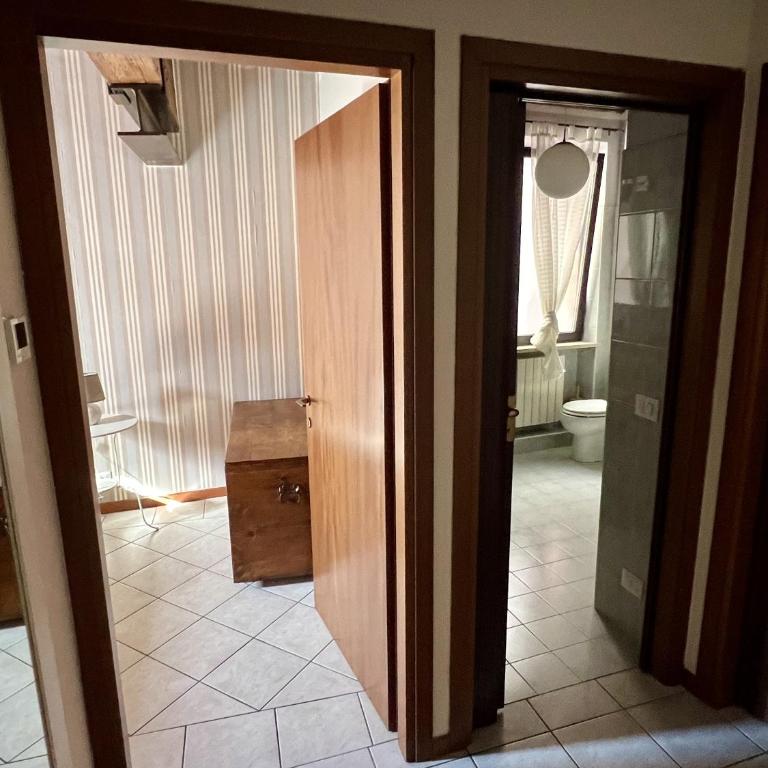 Verona Rooms - Appartamento con 1 Camera da Letto e Balcone - 5