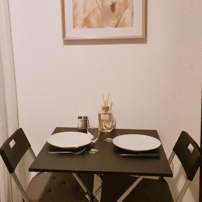 Charmant studio au pied de Montmartre dans résidence avec gardien et caméra de surveillance - Appartement 1 Chambre - 6