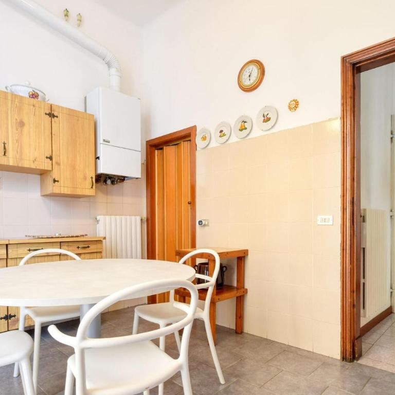 Amazing Apartment In Chiavari With Wifi - Appartamento con 2 Camere da Letto - 8