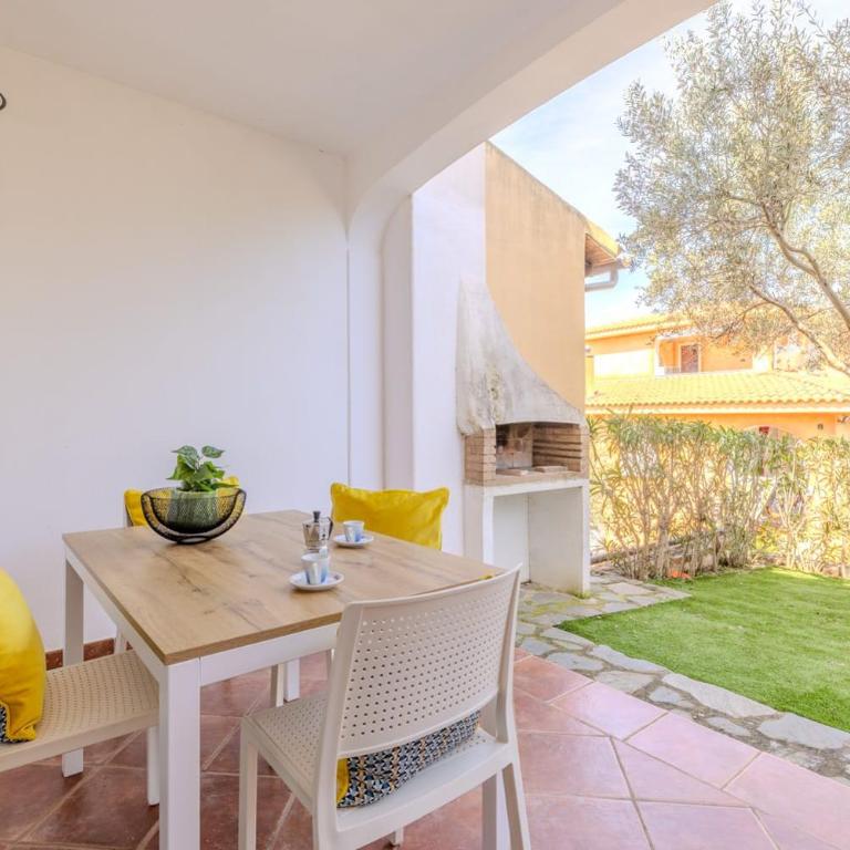 Villetta Felicità SAN TEODORO - Appartamento con 2 Camere da Letto - 2