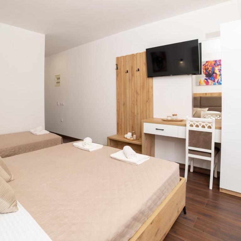 GAVIA Apartments - Ulcinj - Trokrevetna Soba s Pogledom na Vrt - 7