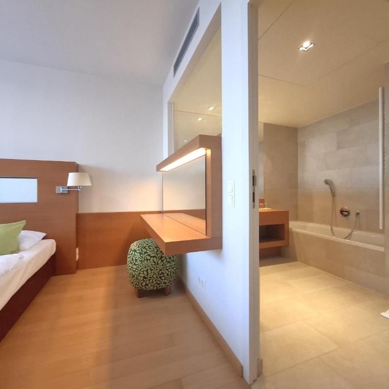 Ruhe & Wellness ! BAD WALTERSDORF Thermen-Apartment mit direktem Spa-Zugang - Appartement 1 Chambre - 9