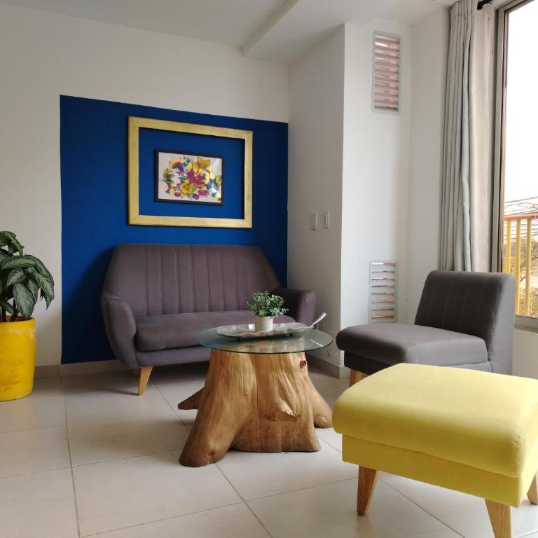 Frente al Malecón con Vista, Zona Gastronómica, PARQUEDERO GRATIS - Apartamento de 2 dormitorios - 2