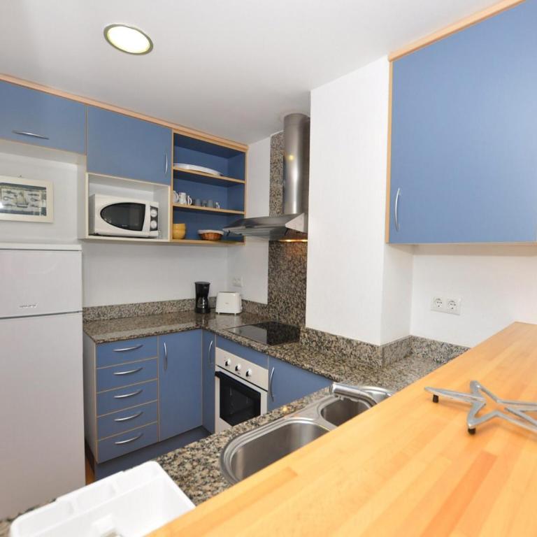 Apartment in Roses near Sandy Beach - Apartamento de 2 dormitorios - 14