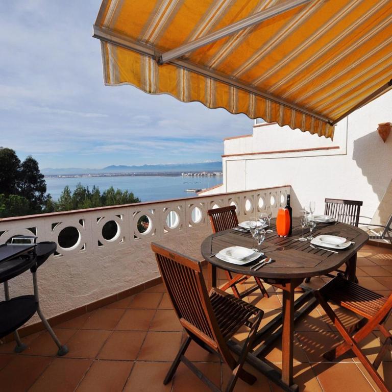 Apartment in Roses with Sea Views & Pool - Apartamento de 1 dormitorio - 5