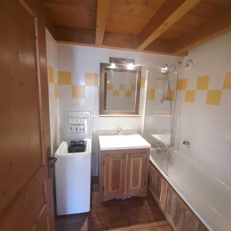 Appartement spacieux 6 pers, vue montagne, WIFI - Appartement 2 Chambres - 7