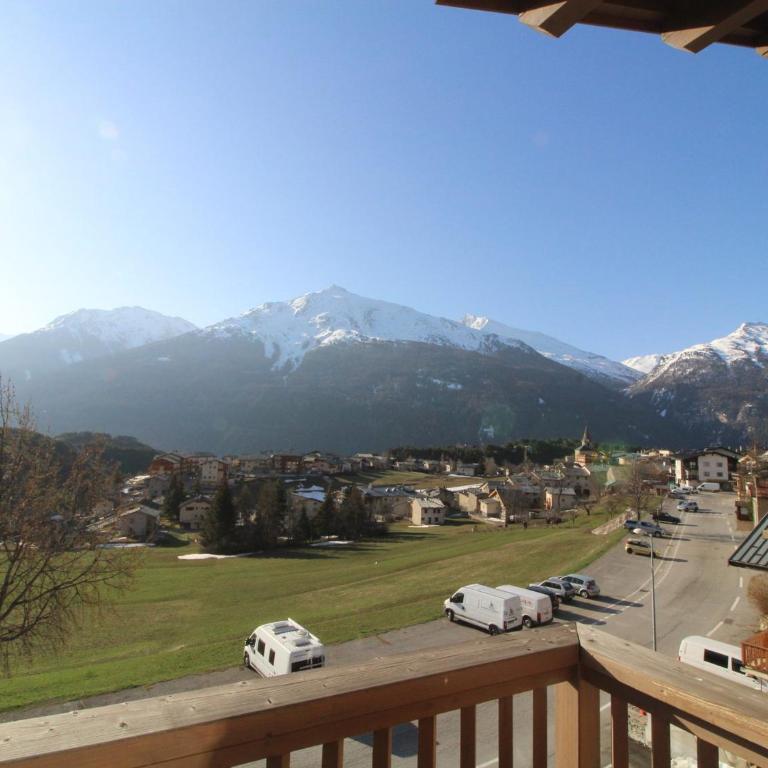 Appartement spacieux 6 pers, vue montagne, WIFI - Appartement 2 Chambres - 9