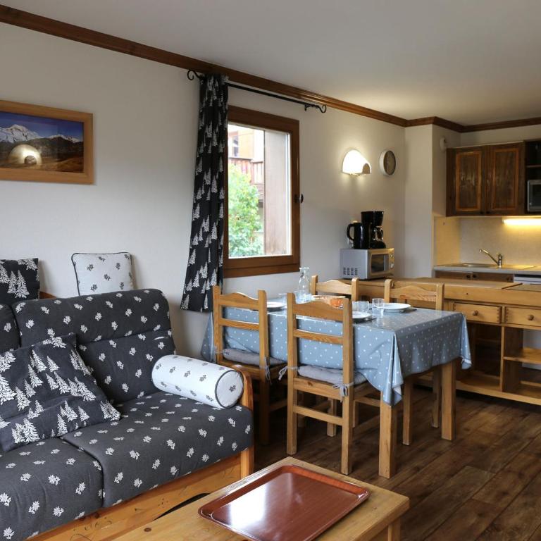 Appartement pour 6 avec balcon et vue montagne, WIFI - FR-1-508B-35 - Appartement - 2
