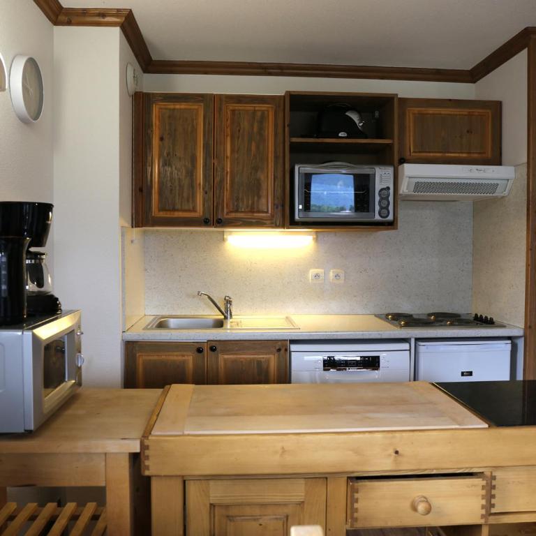 Appartement pour 6 avec balcon et vue montagne, WIFI - FR-1-508B-35 - Appartement - 3