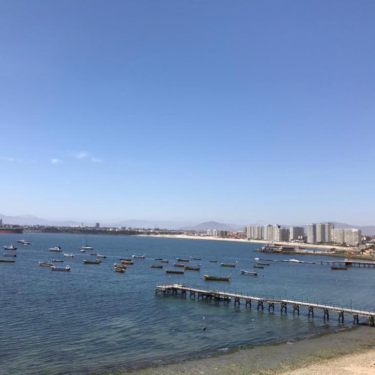 Linda Casa en Barrio Residencial la Herradura Oriente a 5 min playa - Casa de 3 dormitorios - 26