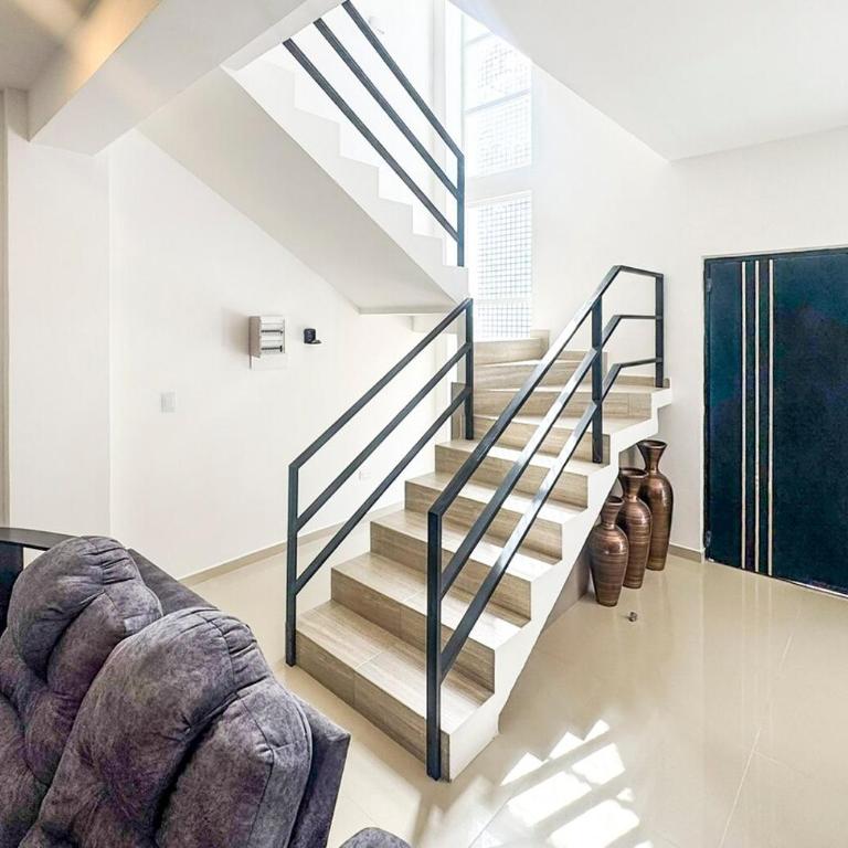 Beautiful house with a private pool - Five-Bedroom House - 21