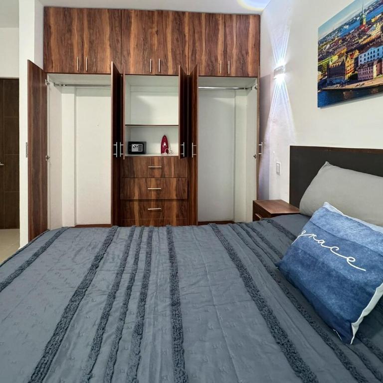 Beautiful house with a private pool - Five-Bedroom House - 33