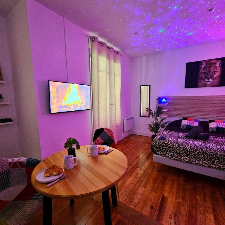 Le 2005 Double BALNEO, Lit QUEEN SIZE, soirée romantique - One-Bedroom Apartment - 32