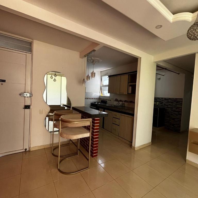 APARTAMENTO 4 PERSONAS - 1 AIRE ACONDICIONADO - Apartir de 3 noches - PAGAR UNA NOCHE POR ADELANTADO PARA CONFIRMAR RESERVA - Apartamento de 1 dormitorio - 1