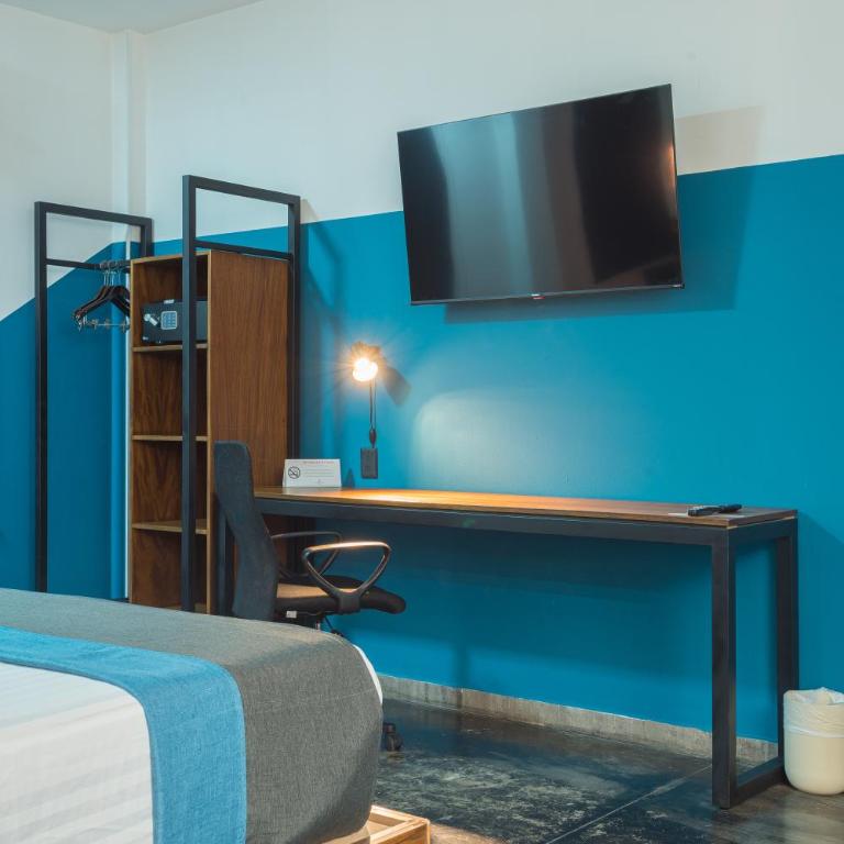 Hangar Select Aeropuerto Guadalajara - King Suite with Spa Bath - 14