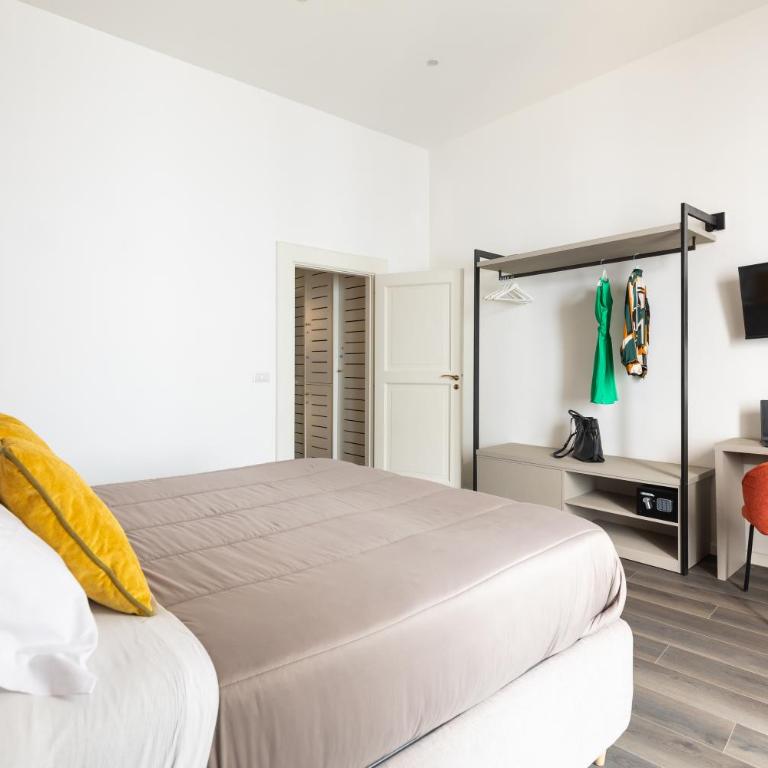 YourHome - La Casa di Renato - Two-Bedroom Apartment - 23