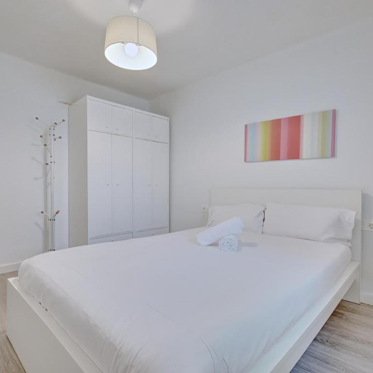 La esquina de Blas by Clabao - Three-Bedroom Apartment - 12
