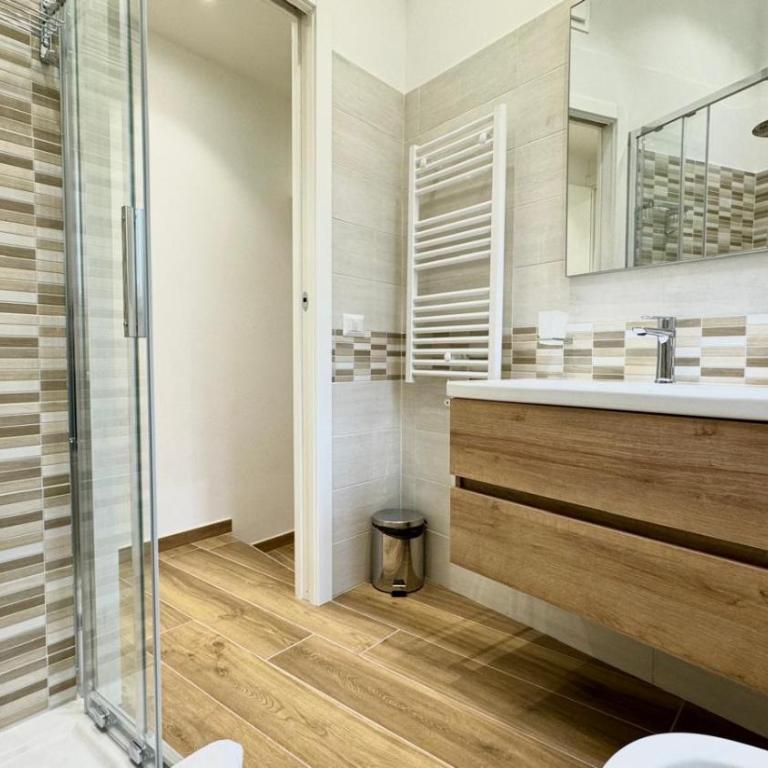 Chich Suites in the Heart of Historic Rome - Appartamento Standard con 2 Camere da Letto - 3