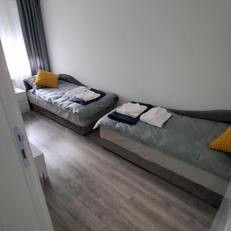 LUX Casa di Stefan - Two-Bedroom Apartment with Balcony and Terrace - 54