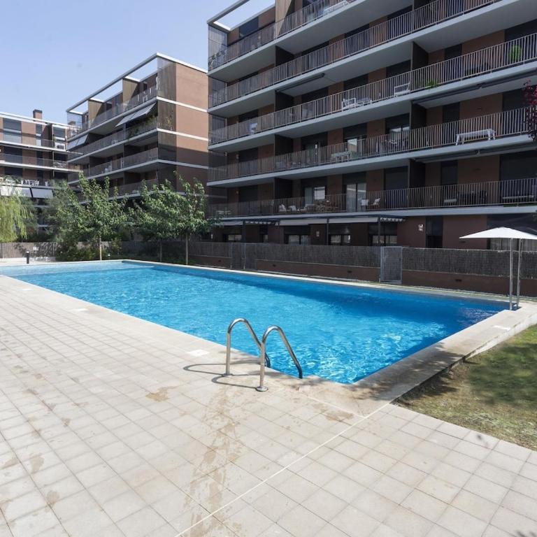 Precioso apartamento con terraza y piscina - Apartamento de 3 dormitorios - 1