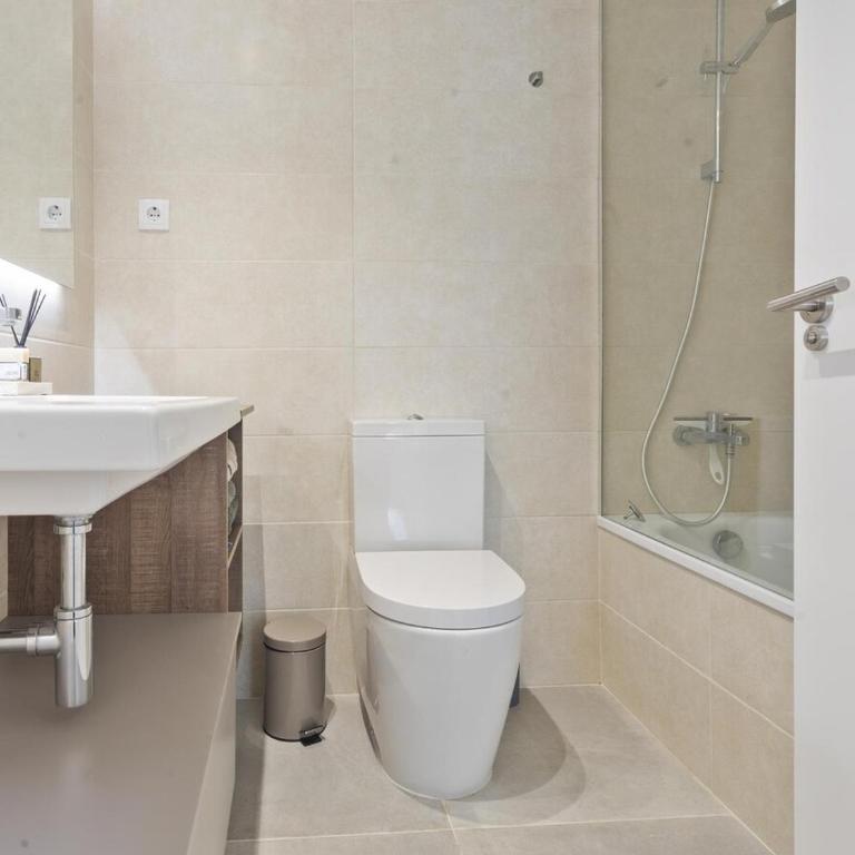 Precioso apartamento con terraza y piscina - Apartamento de 3 dormitorios - 18
