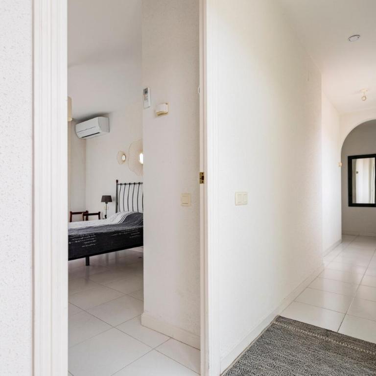 Atico - Apartamento de 2 dormitorios con balcón - 5