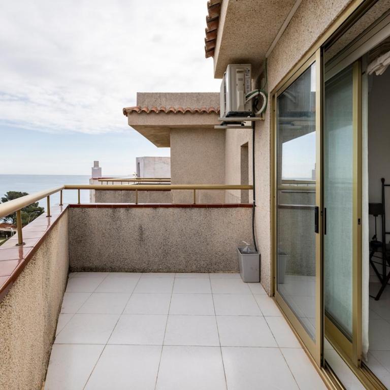 Atico - Apartamento de 2 dormitorios con balcón - 39