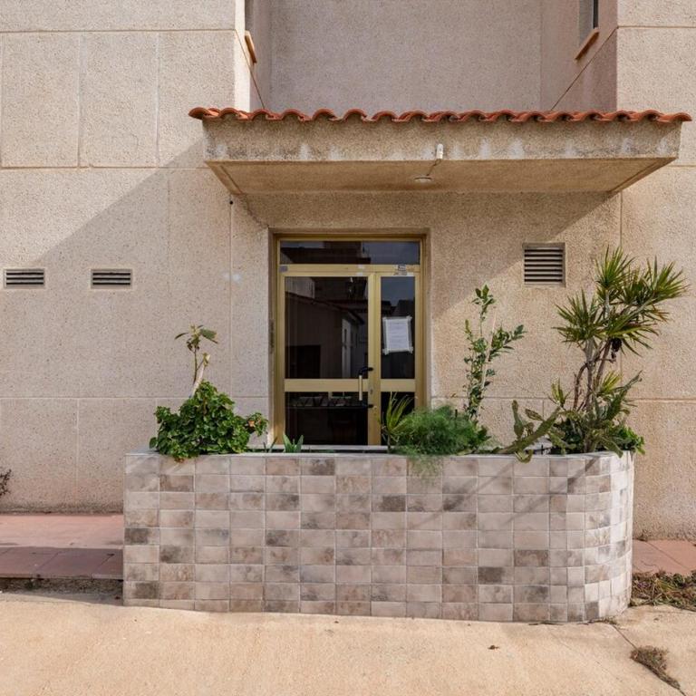 Atico - Apartamento de 2 dormitorios con balcón - 48