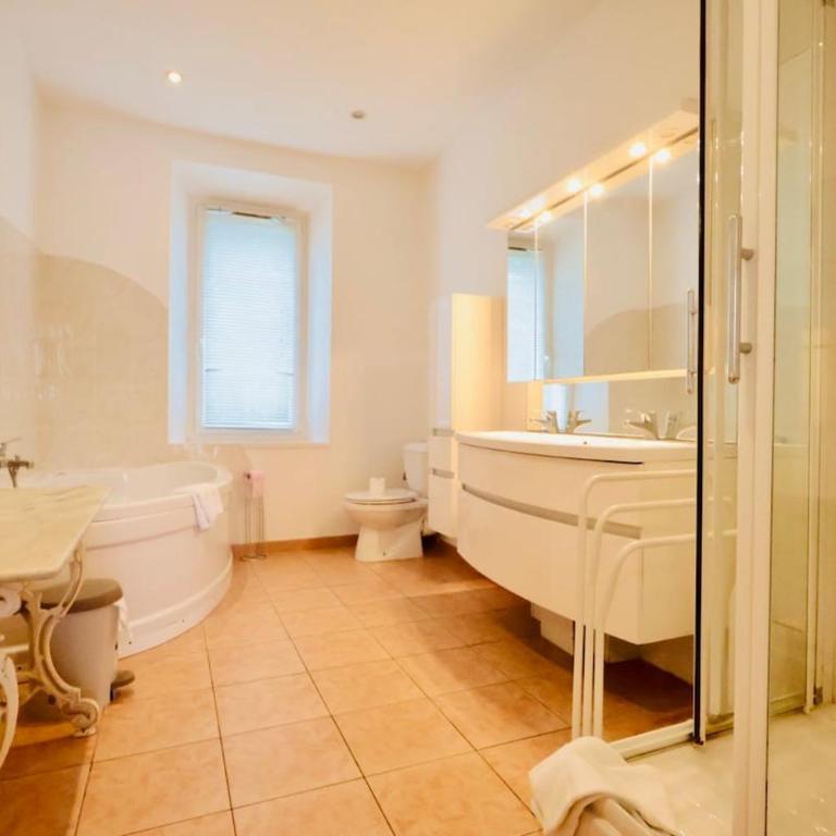 Les Muguets - Apt Standing 4 Prs - clim, parking - Appartement 2 Chambres - 6