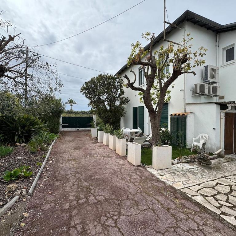 Les Muguets - Apt Standing 4 Prs - clim, parking - Appartement 2 Chambres - 9