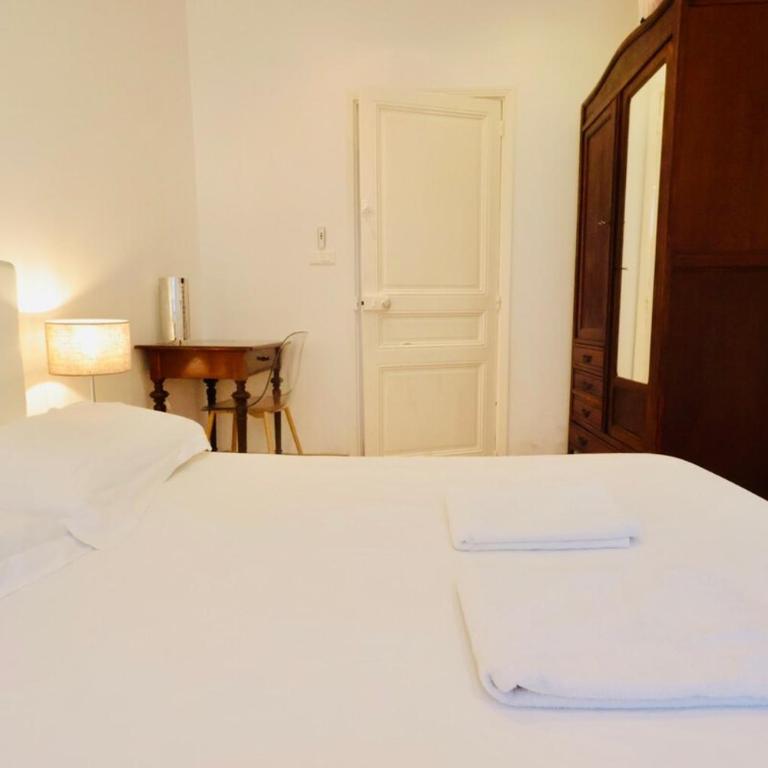 Les Muguets - Apt Standing 4 Prs - clim, parking - Appartement 2 Chambres - 10