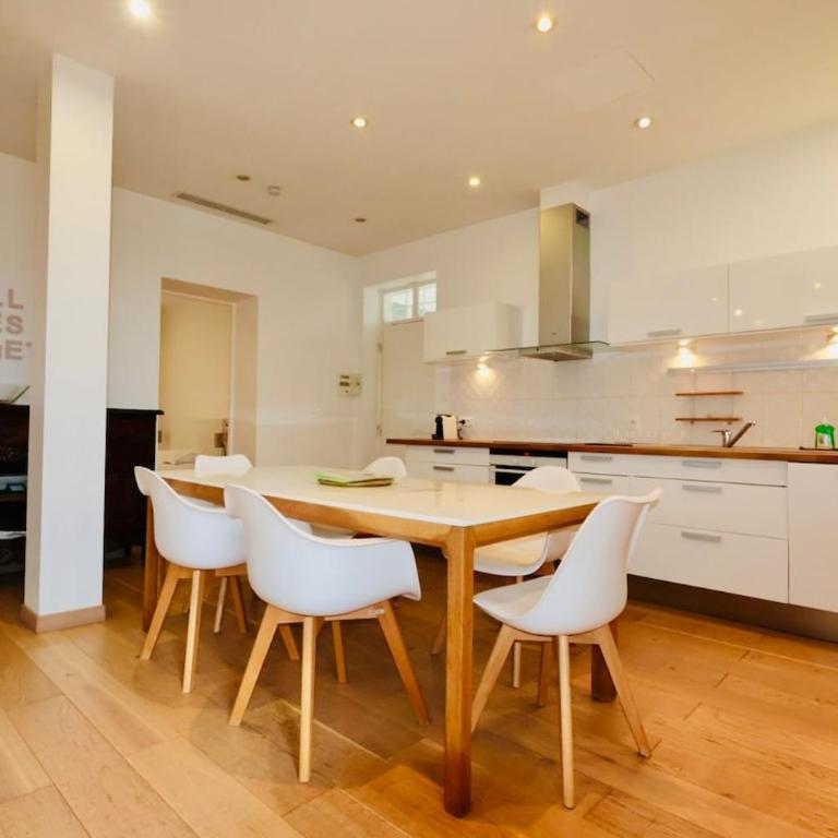 Les Muguets - Apt Standing 4 Prs - clim, parking - Appartement 2 Chambres - 24
