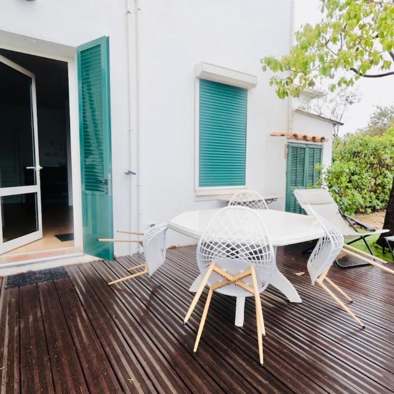 Les Muguets - Apt Standing 4 Prs - clim, parking - Appartement 2 Chambres - 27