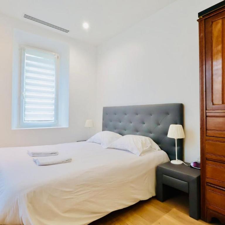 Les Muguets - Apt Standing 4 Prs - clim, parking - Appartement 2 Chambres - 28