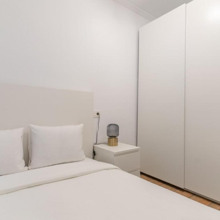 Cozy renovated -2Bedrooms 1Bathroom-Malasaña - Two-Bedroom Apartment - 13