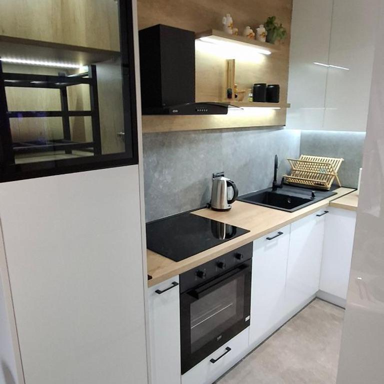 LUX Casa di Stefan - Two-Bedroom Apartment with Balcony and Terrace - 13