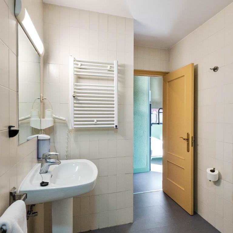 Loop INN Hostel Santiago de Compostela - Litera en habitación compartida mixta - 3