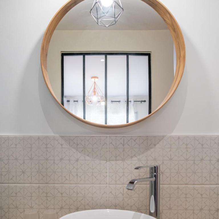 Gîte la Seigneurie -Piscine & SPA - Maison 4 Chambres - 9