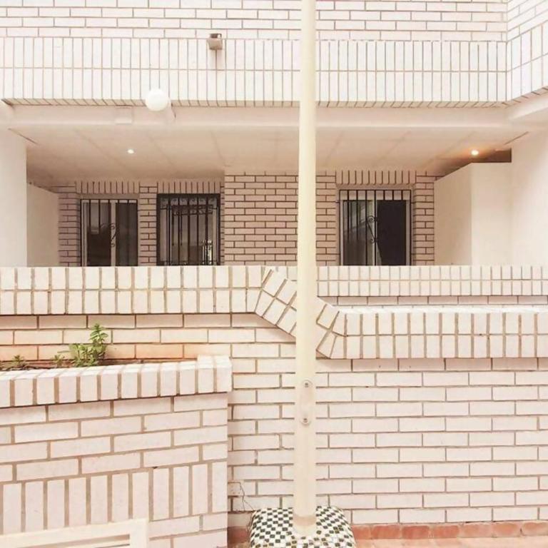 AYF CONFORTABLE BAJO DE DOS TERRAZAS TREBOL DOR - Apartamento - 21