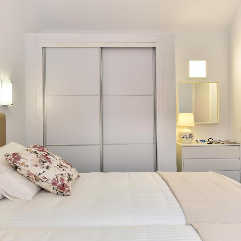 Melocotones 49 by Villagrancanaria - Two-Bedroom House - 12
