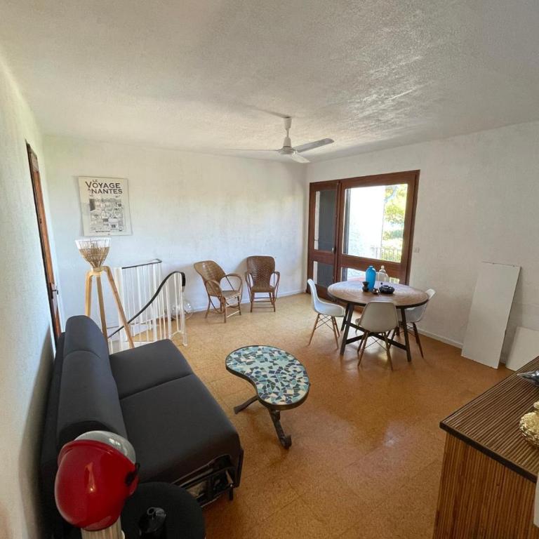Villa vue sur mer, plage à 2min à pieds - Casa con 1 dormitorio - 2