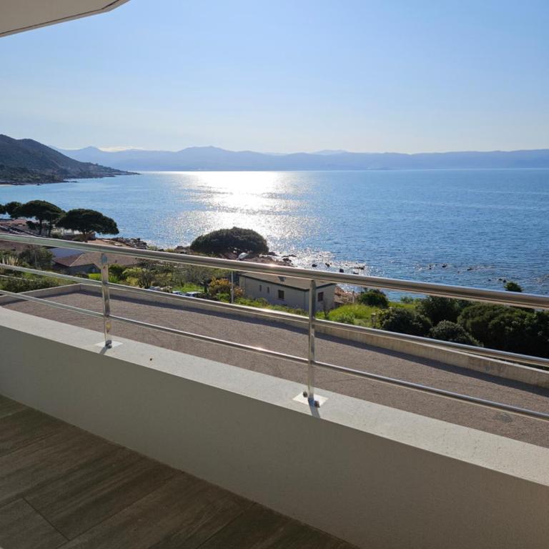 Chez Vicky, superbe appartement avec parking privé piscine et vue exceptionnelle - Appartamento con 2 Camere da Letto - 1