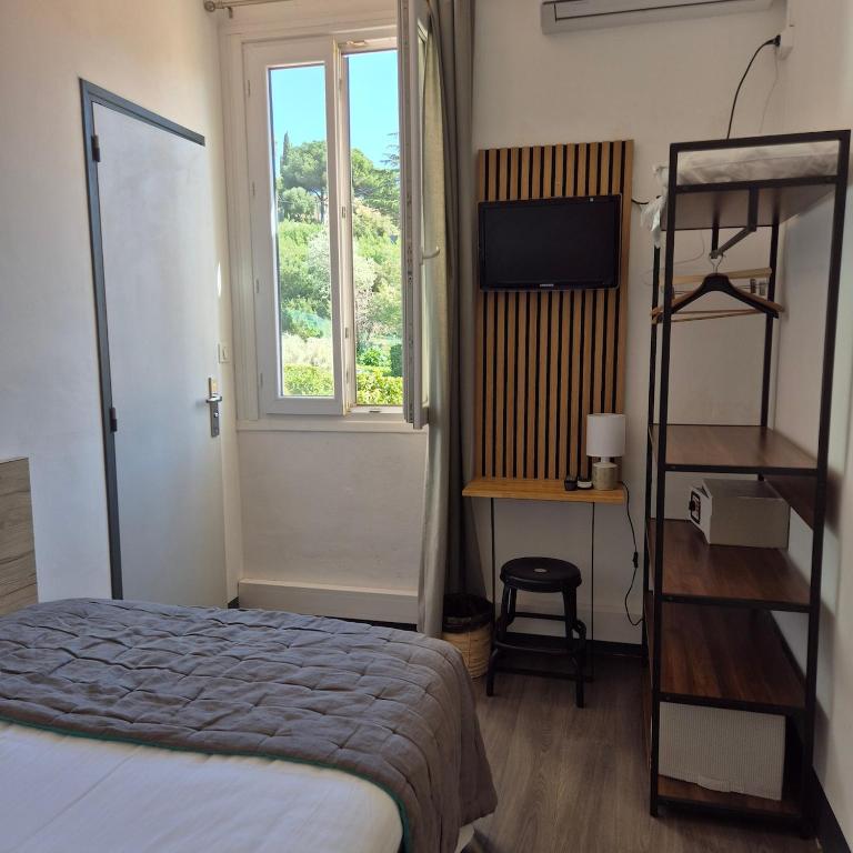 Hôtel La Petite Bohème - Chambre Simple - 1