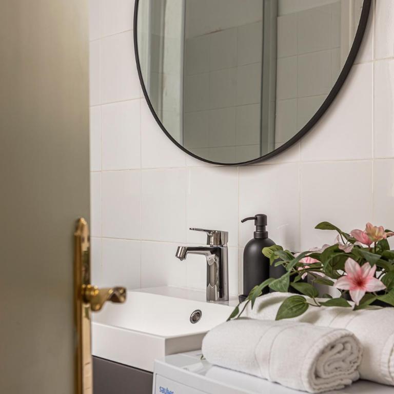 Malasaña Gold by Hogar4 - Apartment - 42