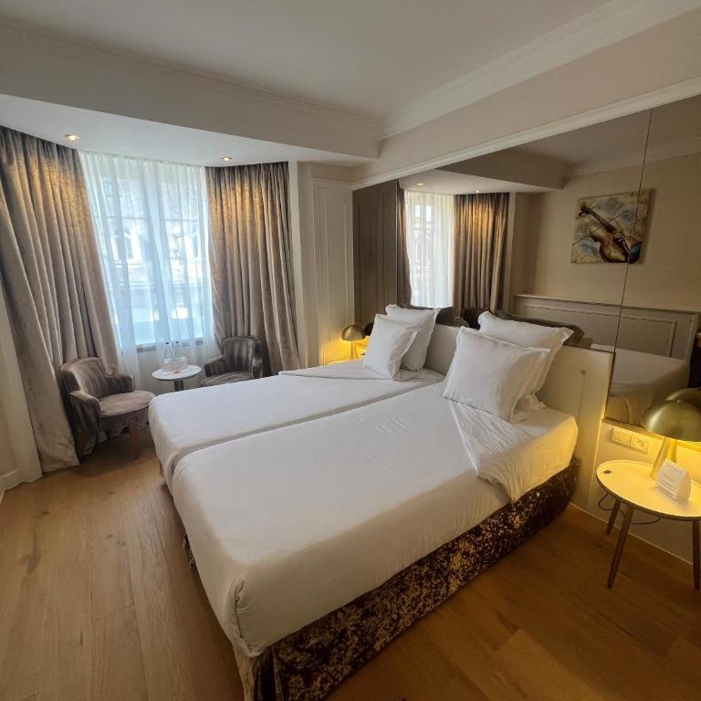 Maison LUTETIA R - Chambre Double/Lits Jumeaux Excellence - 1