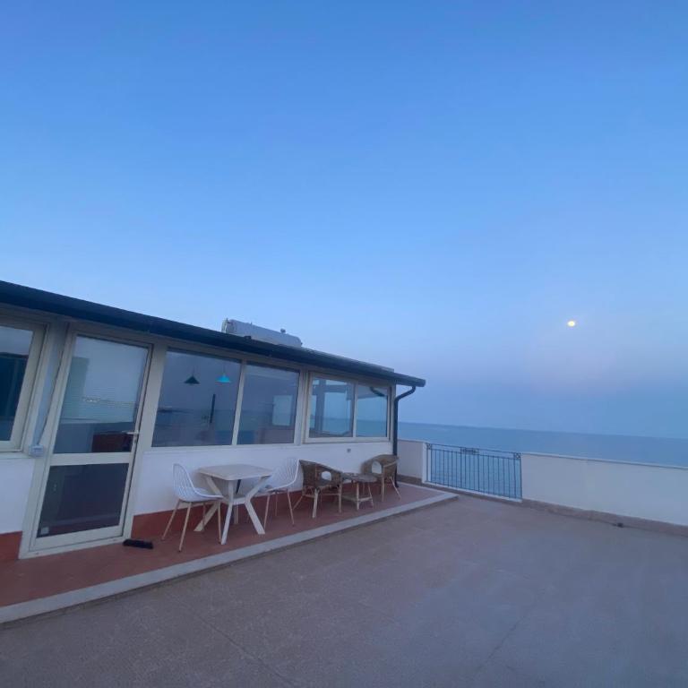 Appartamento con terrazzo sul mare Teocle - Appartamento con 1 Camera da Letto - 24